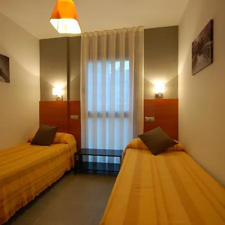 Hotel Led 3*
